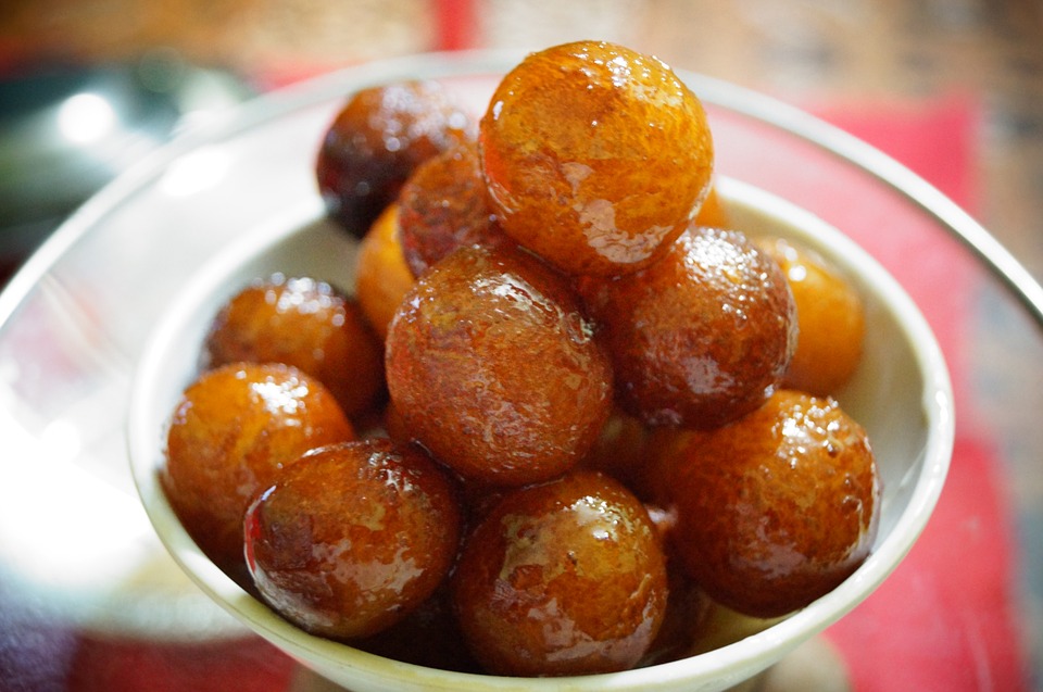 how to make gulab jamun at home